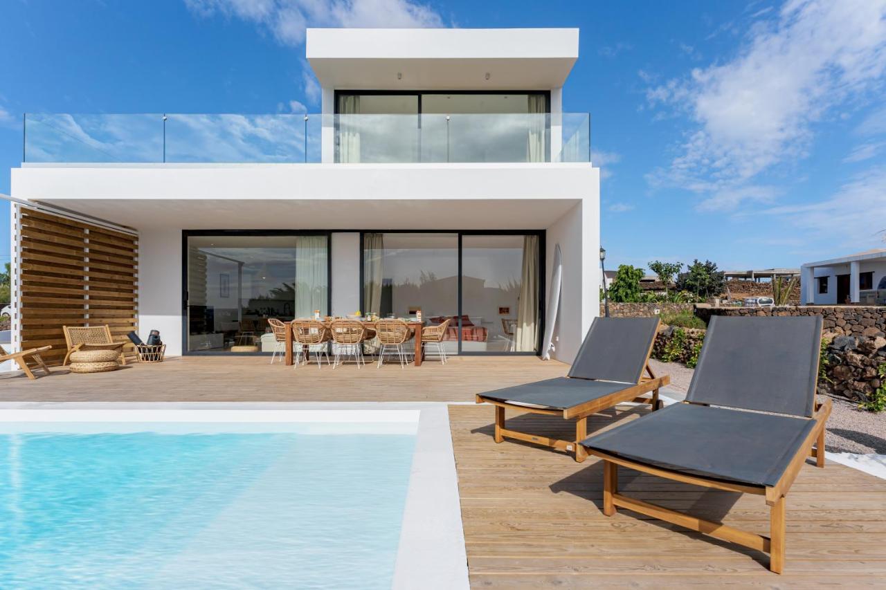 Villa Elena, Luxery Villa With Swimming Pool! ลาคาเรส ภายนอก รูปภาพ