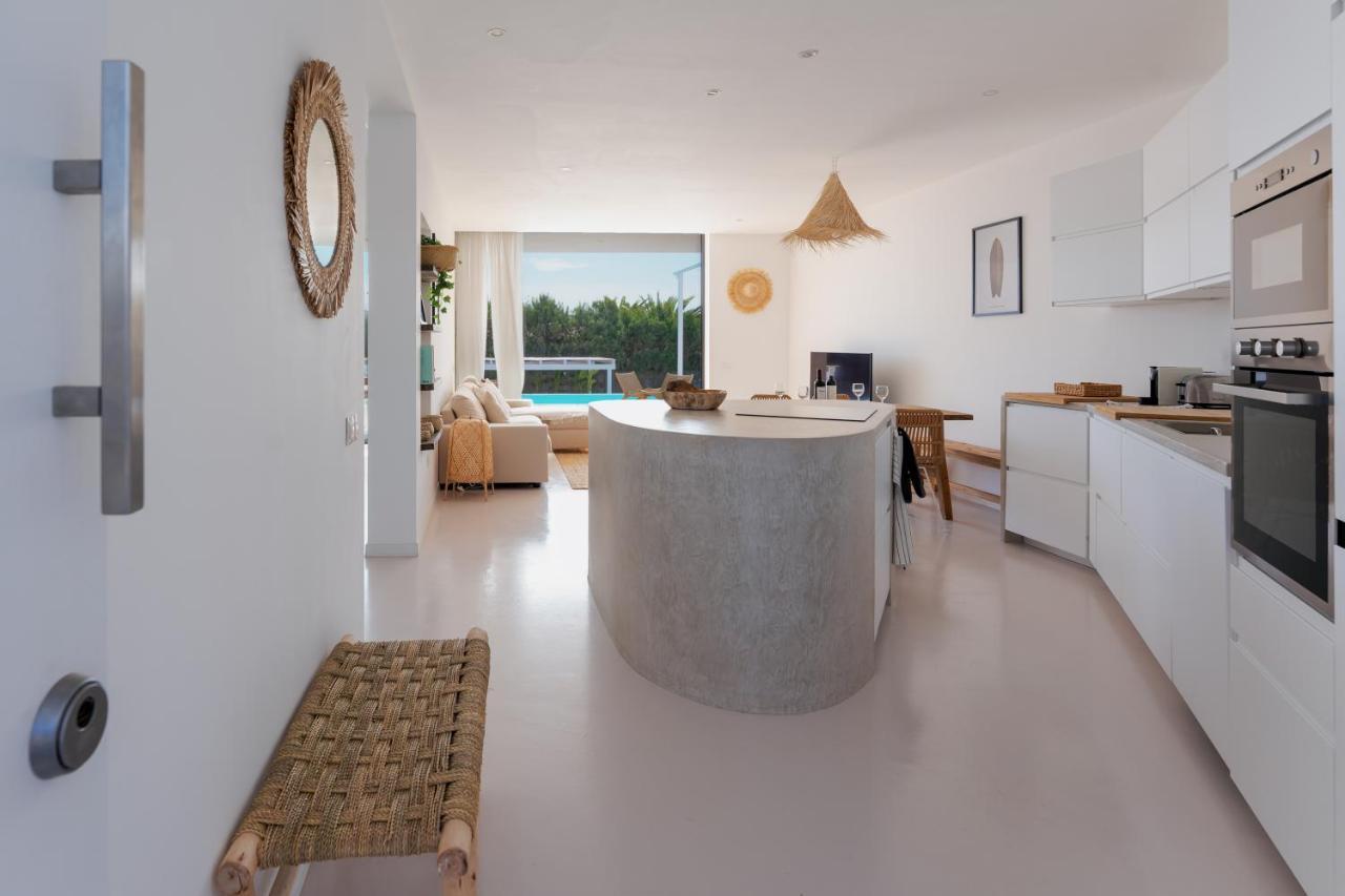 Villa Elena, Luxery Villa With Swimming Pool! ลาคาเรส ภายนอก รูปภาพ
